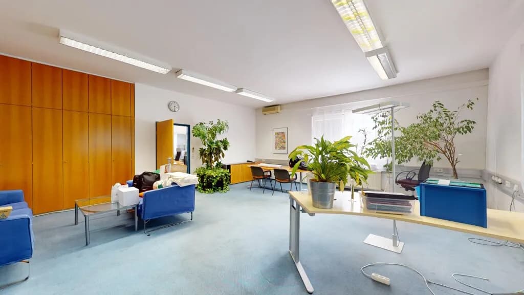 8-Zimmer-Gewerbeimmobilie mieten in Wien – 330 m², € 3.250