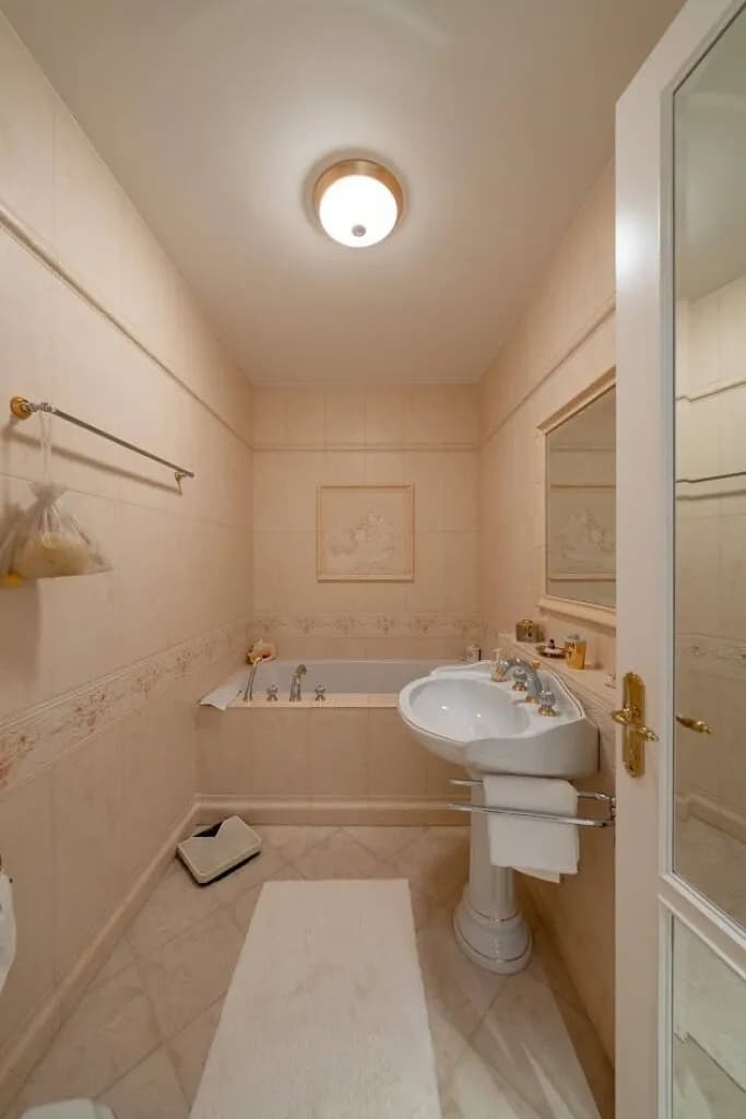 5-Zimmer-Immobilie kaufen in Baden – 435,56 m², € 1.980.000 – Bild 16 von 32