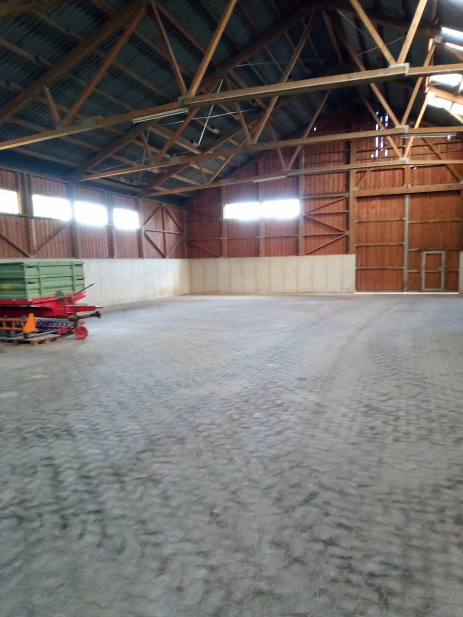 Immobilie mieten in Mistelbach – 130 m², € 450 – Bild 1 von 3