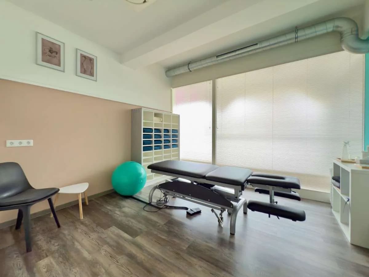9-Zimmer-Gewerbeimmobilie mieten in Kufstein – 13 m², € 990