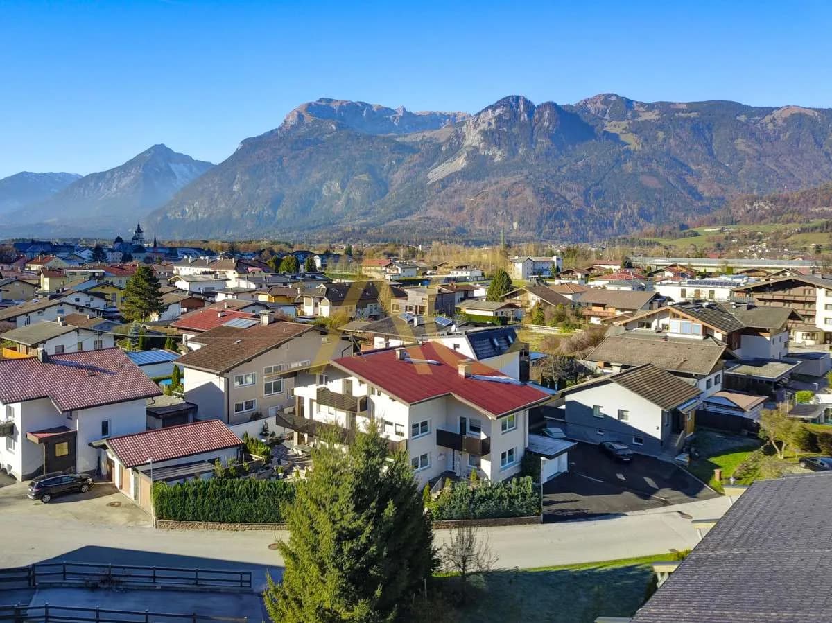 8-Zimmer-Gewerbeimmobilie kaufen in Kufstein – 330 m² – Bild 4 von 6