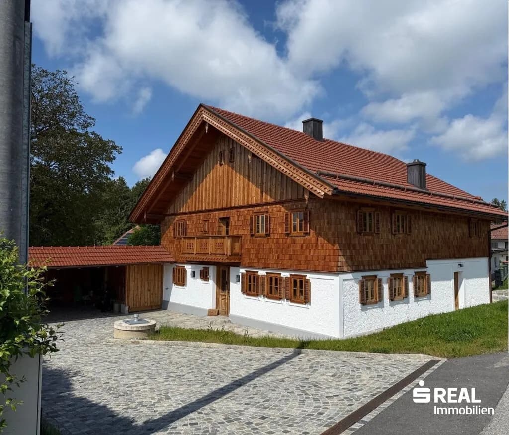 Haus kaufen in Braunau am Inn – 537 m²