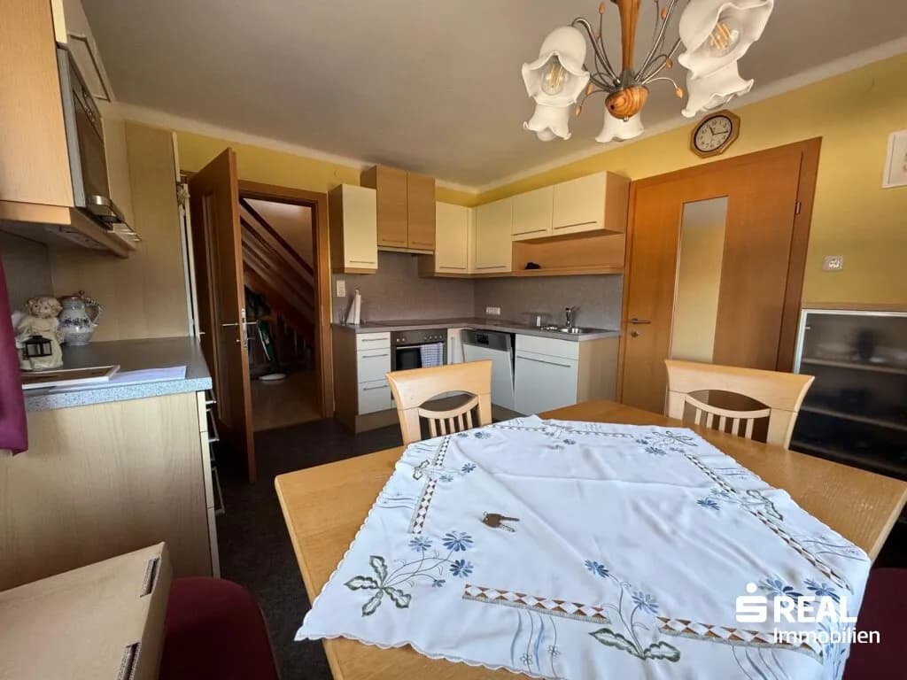 Haus kaufen in Braunau am Inn – 175 m², € 380.000 – Bild 8 von 9