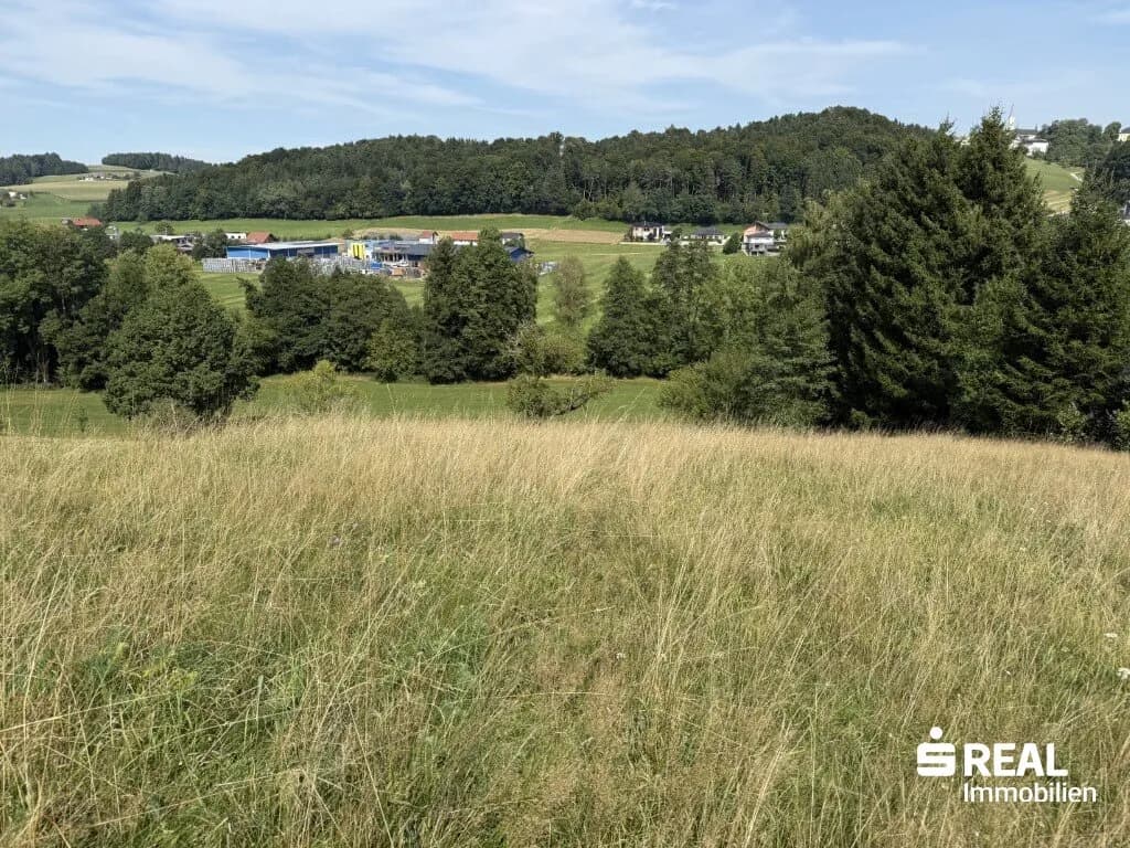 Grundstück kaufen in Braunau am Inn – 1 610 m², € 75.500