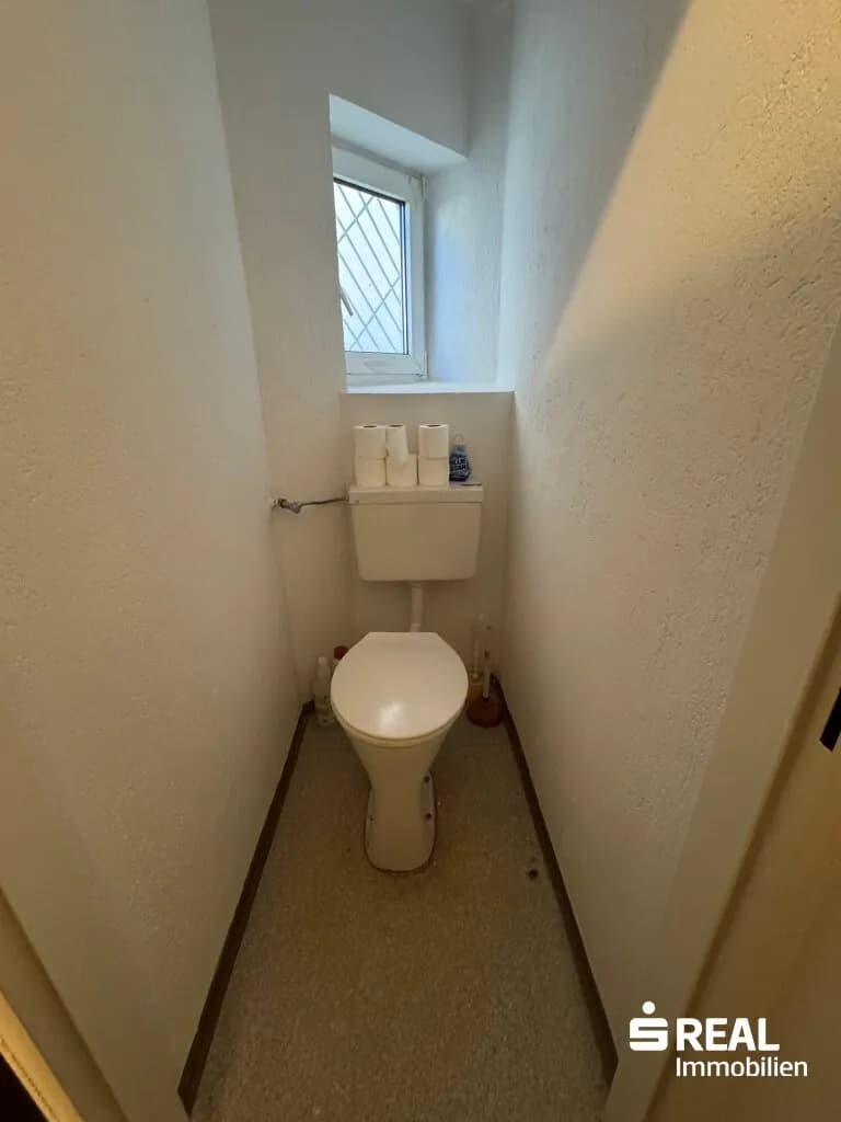 Gewerbeimmobilie kaufen in Gmunden – 42 m², € 125.000 – Bild 5 von 11