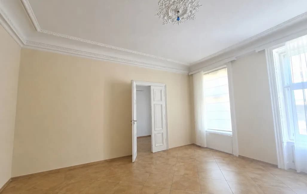 Gewerbeimmobilie mieten in Wien – 380 m², € 9.836 – Bild 4 von 11