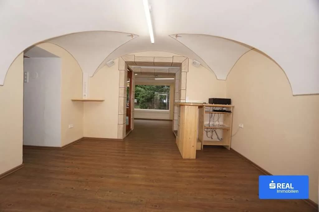 Gewerbeimmobilie mieten in Lienz – 145 m² – Bild 2 von 3