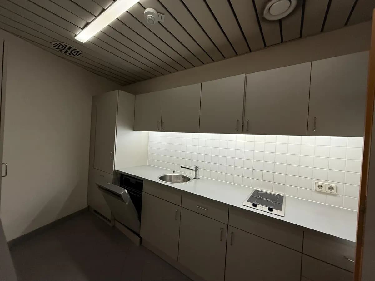 Gewerbeimmobilie mieten in Wien – 470 m², € 10.105 – Bild 7 von 10