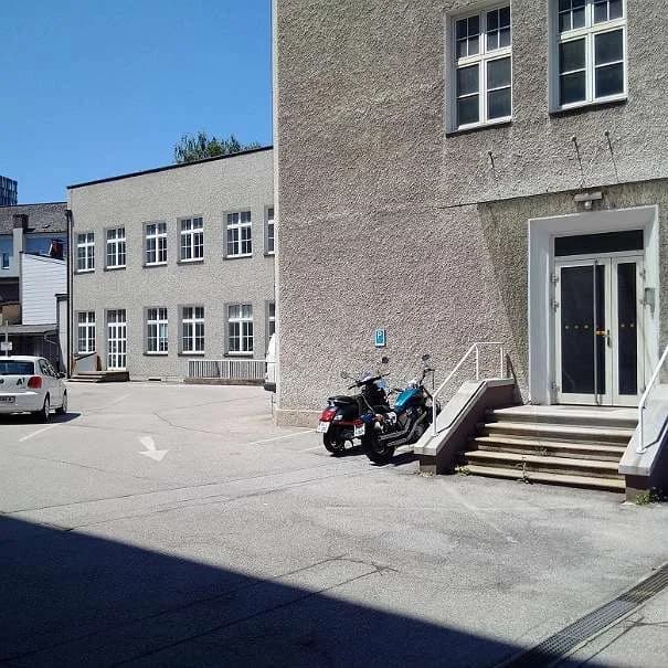Immobilie kaufen in Linz – 2 500 m², € 3.550.000 – Bild 3 von 4