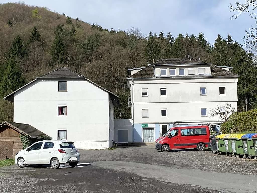 Immobilie kaufen in Südoststeiermark – 21 962 m², € 850.000 – Bild 3 von 5