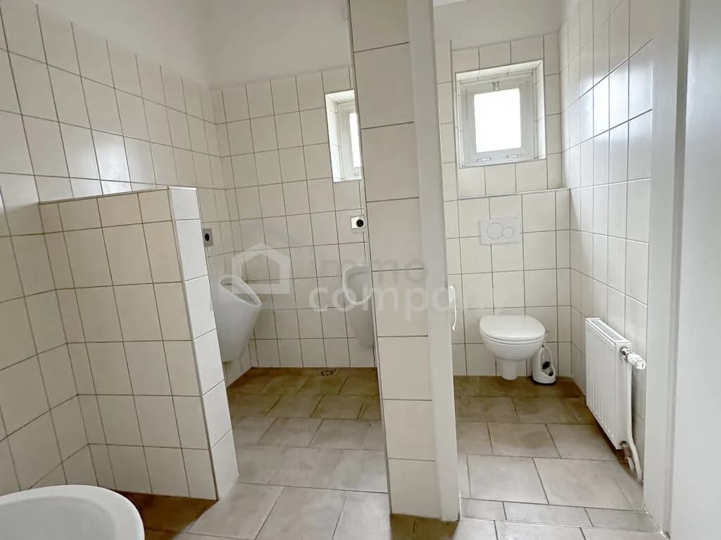 10-Zimmer-Gewerbeimmobilie mieten in Baden – 235 m², € 5 – Bild 28 von 42