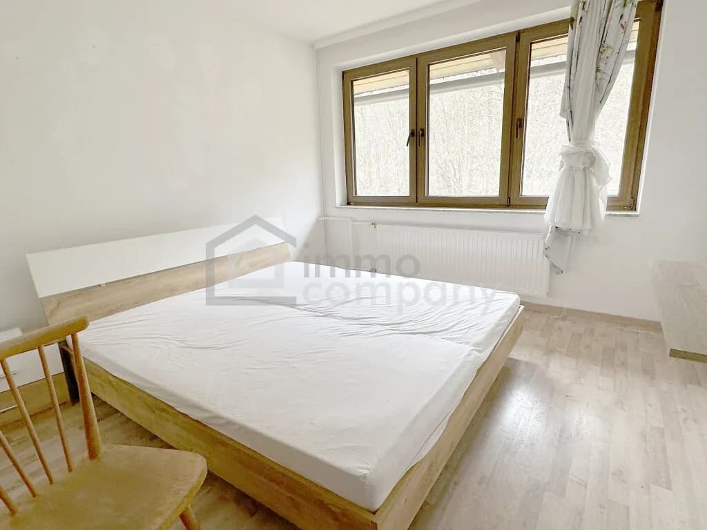 10-Zimmer-Gewerbeimmobilie mieten in Baden – 235 m², € 5 – Bild 32 von 42