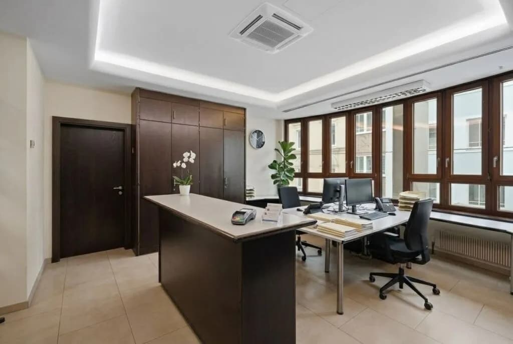 4-Zimmer-Gewerbeimmobilie mieten in Linz – 167 m², € 2.417 – Bild 4 von 6