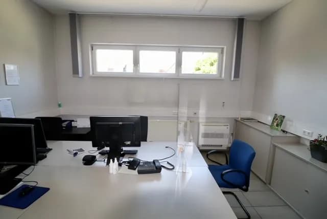 6-Zimmer-Gewerbeimmobilie mieten in Weiz – 237 m², € 2.540 – Bild 11 von 17