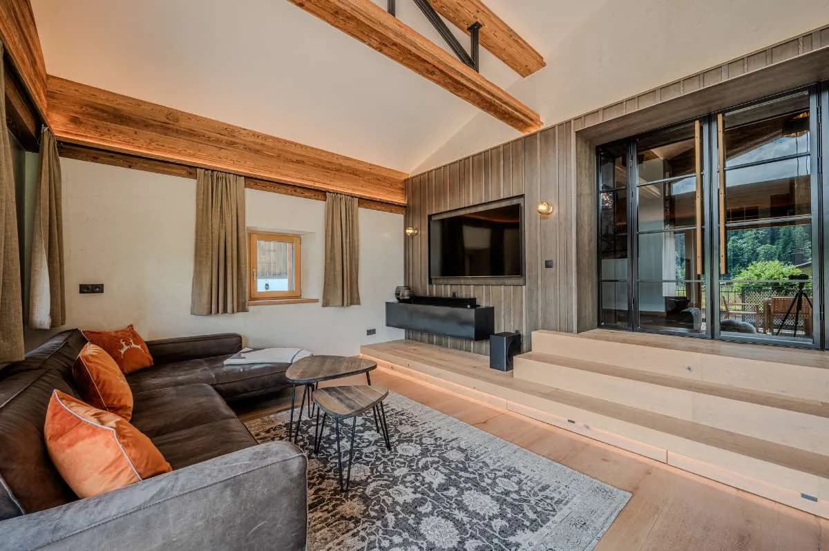 5-Zimmer-Immobilie kaufen in Kitzbühel – 200 m², € 2.950.000 – Bild 3 von 6