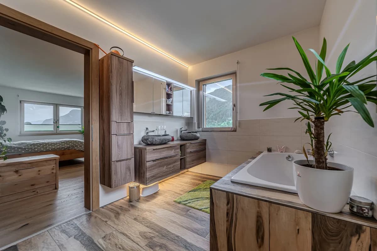5-Zimmer-Haus kaufen in Kitzbühel – 155 m², € 990.000 – Bild 7 von 8