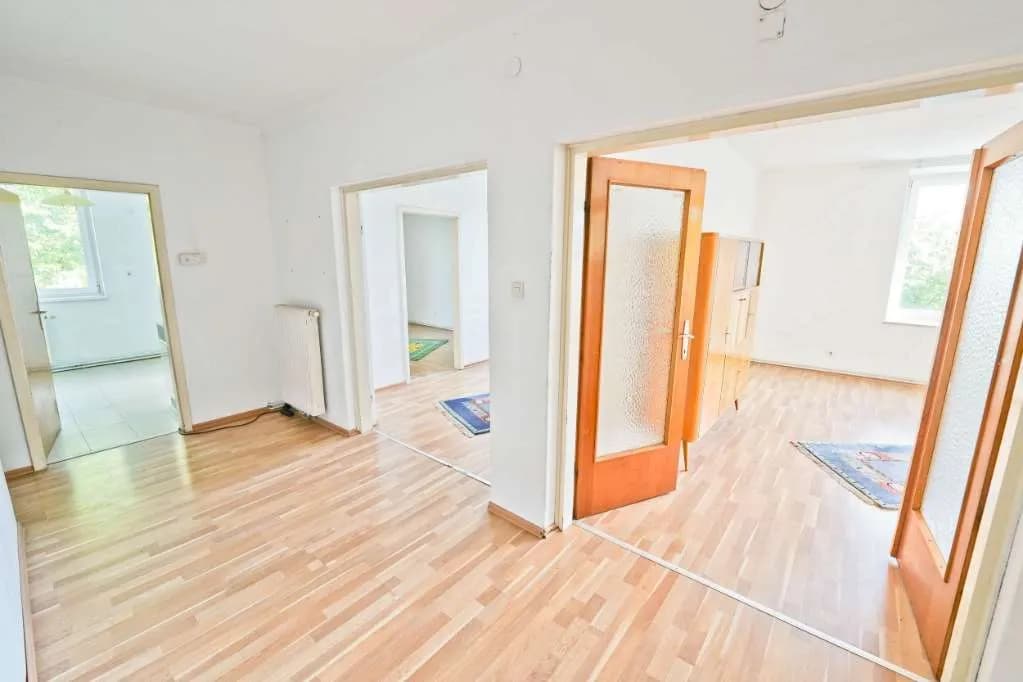 5-Zimmer-Wohnung kaufen in Klagenfurt – 107 m², € 219.000 – Bild 4 von 16