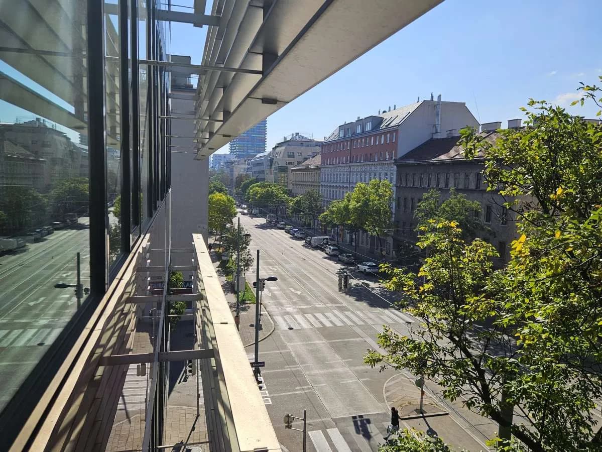 Gewerbeimmobilie mieten in Wien – 335 m², € 15 – Bild 3 von 7