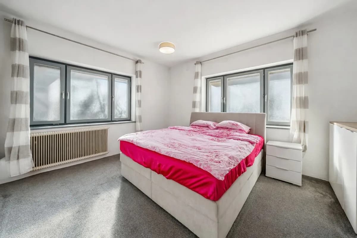 8-Zimmer-Haus kaufen in Braunau am Inn – 215,22 m², € 339.950 – Bild 3 von 6