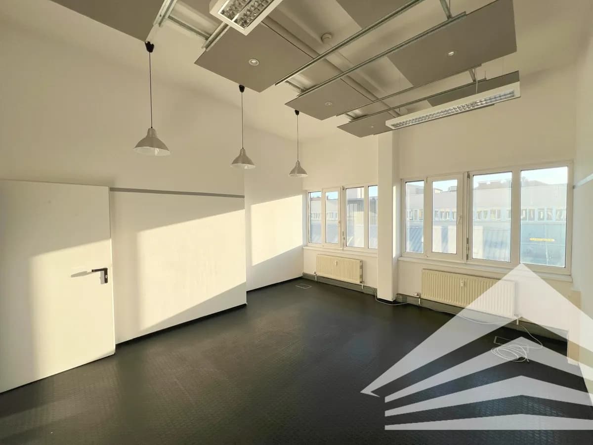 Gewerbeimmobilie mieten in Linz – 273 m², € 2.822 – Bild 5 von 11