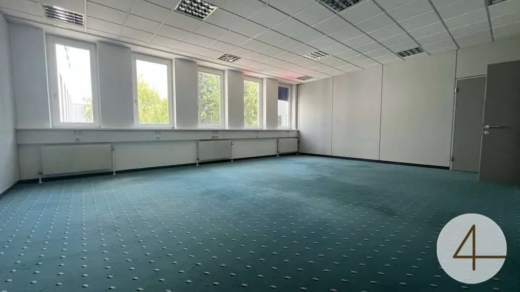 Gewerbeimmobilie mieten in Wien – 2 200 m², € 10 – Bild 5 von 6