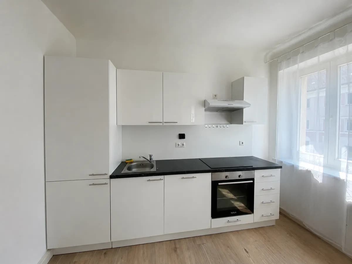 4-Zimmer-Wohnung mieten in Bruck-Mürzzuschlag – 96 m², € 798 – Bild 3 von 3