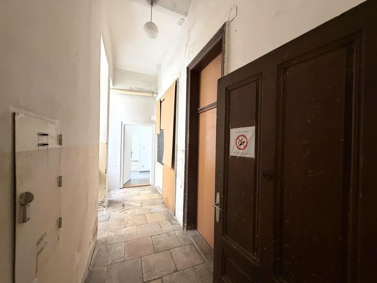 2-Zimmer-Gewerbeimmobilie mieten in Wien – 60 m², € 1.102 – Bild 2 von 22
