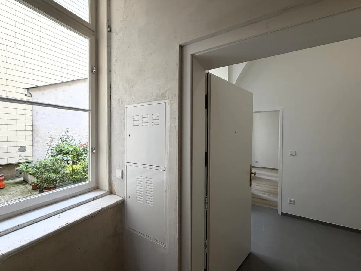 2-Zimmer-Gewerbeimmobilie mieten in Wien – 60 m², € 1.102 – Bild 3 von 22