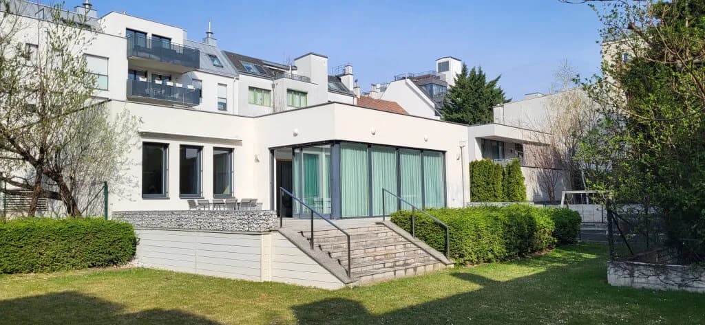 7-Zimmer-Gewerbeimmobilie kaufen in Wien – 348 m²