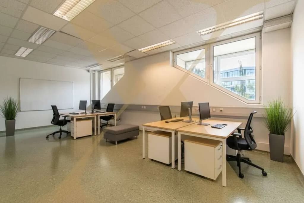 Gewerbeimmobilie mieten in Linz – 424 m², € 5.300