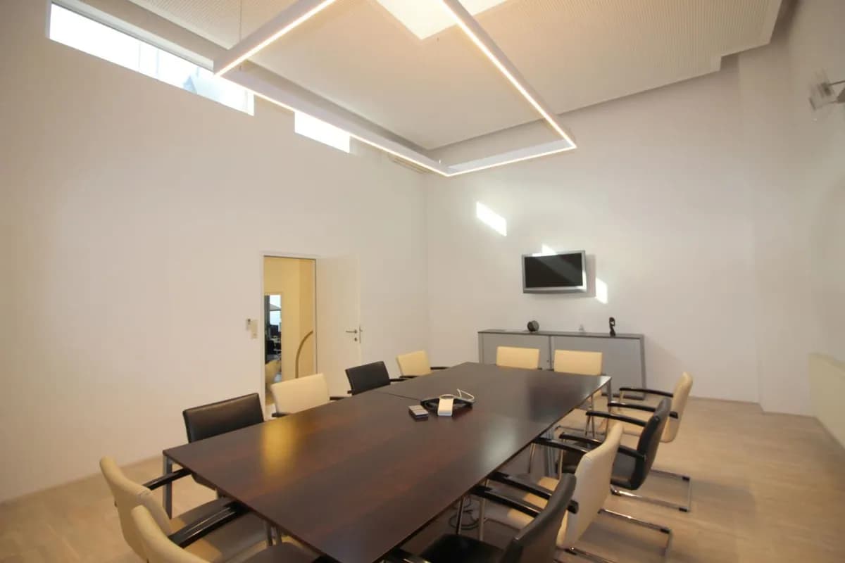 4-Zimmer-Gewerbeimmobilie mieten in Graz – 250 m², € 1.800 – Bild 2 von 12