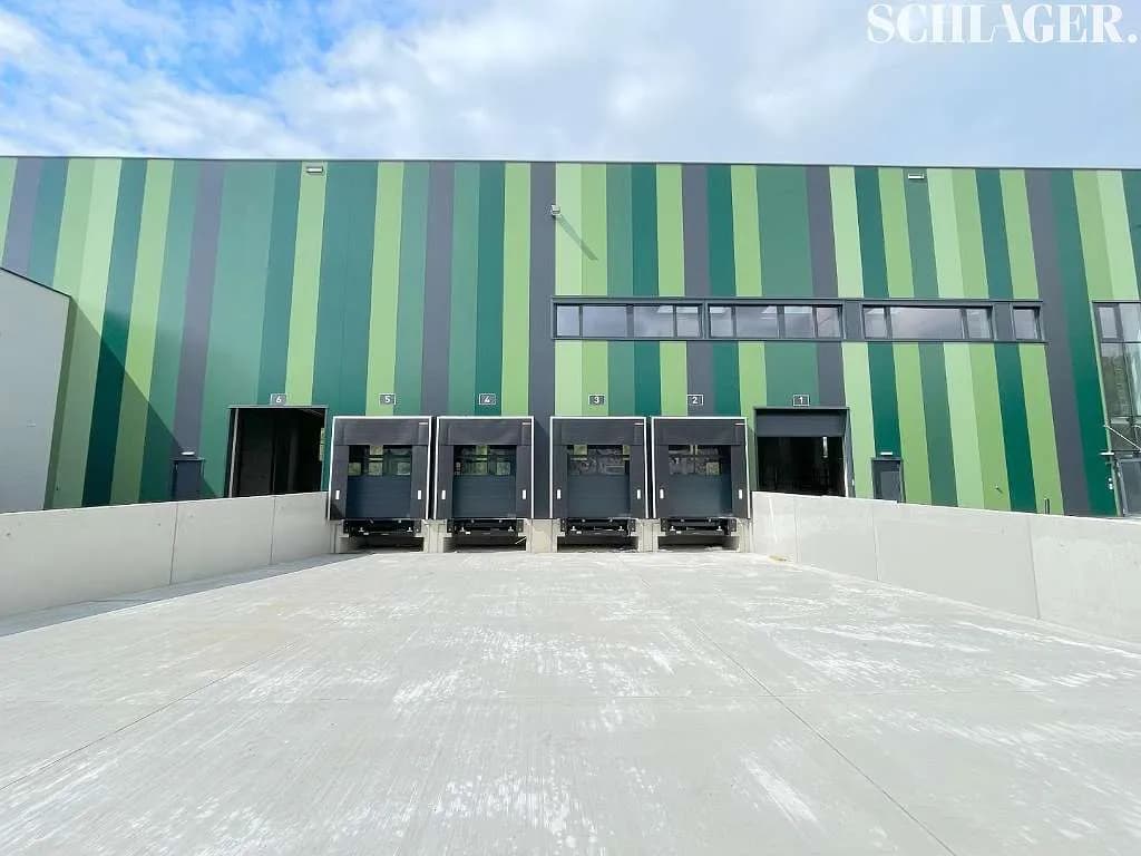 Gewerbeimmobilie mieten in Leibnitz – 14 300 m²