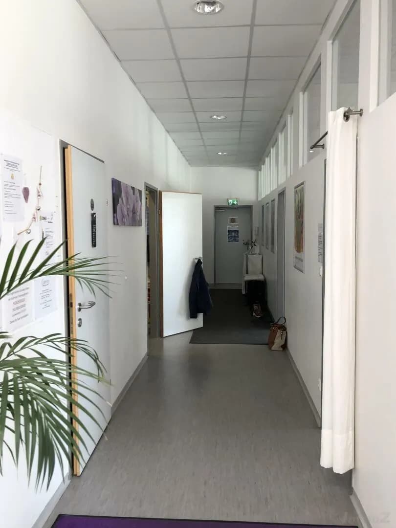 4-Zimmer-Gewerbeimmobilie mieten in Graz – 160 m², € 7 – Bild 8 von 13