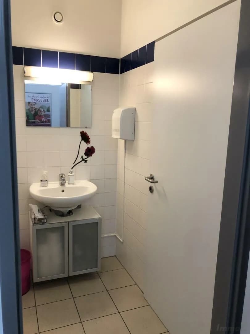 4-Zimmer-Gewerbeimmobilie mieten in Graz – 160 m², € 7 – Bild 10 von 13