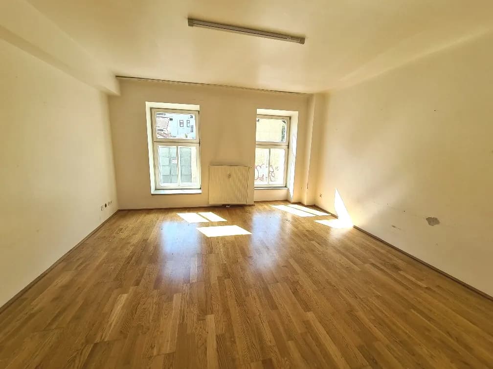 3-Zimmer-Wohnung kaufen in Wien – 83 m², € 264.000 – Bild 1 von 15