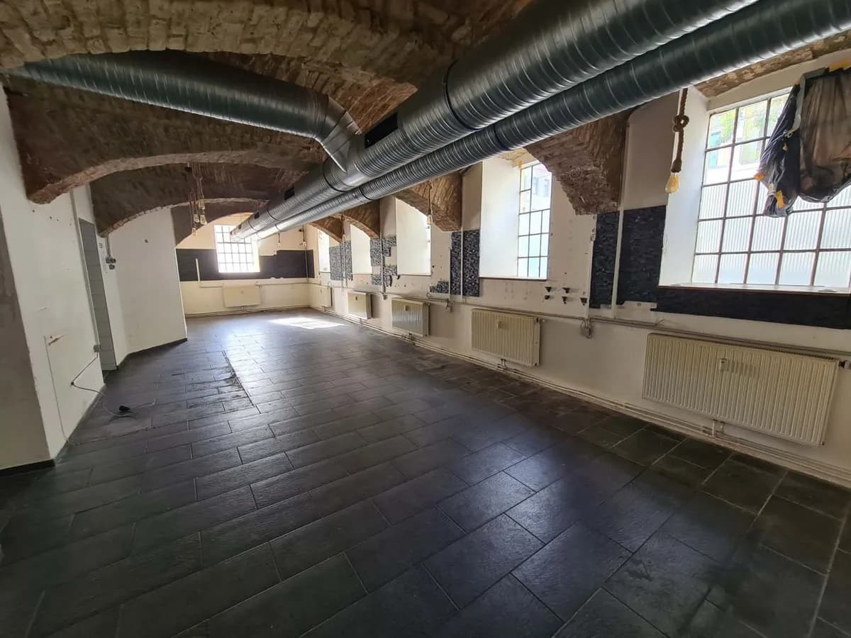 Gewerbeimmobilie kaufen in Wien – 166 m², € 157.000 – Bild 2 von 15