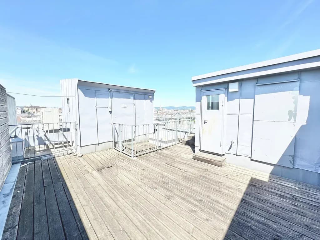 5-Zimmer-Wohnung mieten in Wien – 211 m², € 4.976 – Bild 2 von 5