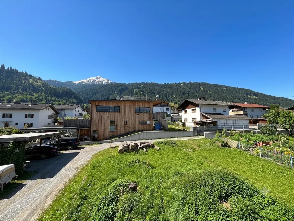 Haus kaufen in Innsbruck-Land – 105 m², € 599.000 – Bild 2 von 10