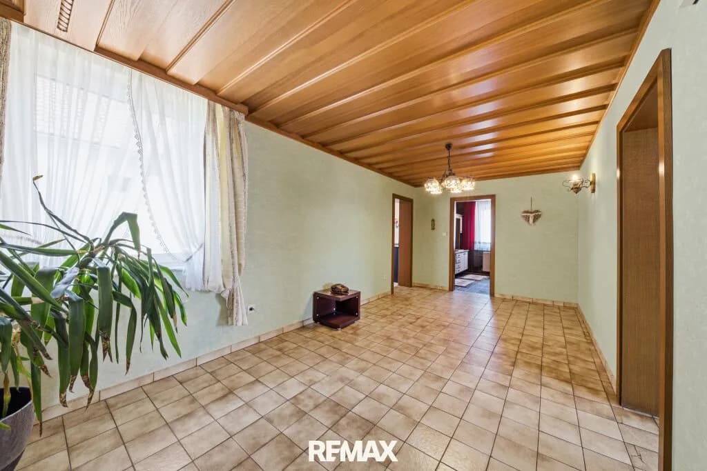 5-Zimmer-Haus kaufen in Hollabrunn – 145 m², € 375.000 – Bild 11 von 30