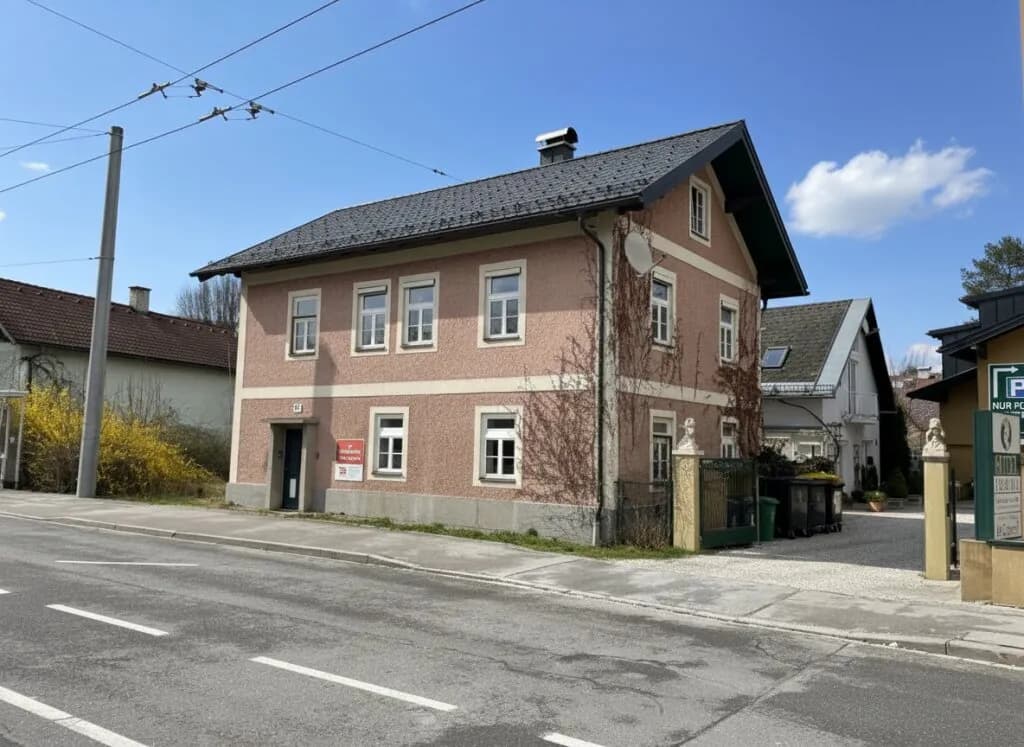 Immobilie kaufen in Salzburg Stadt – 370 m², € 1.200.000 – Bild 2 von 6