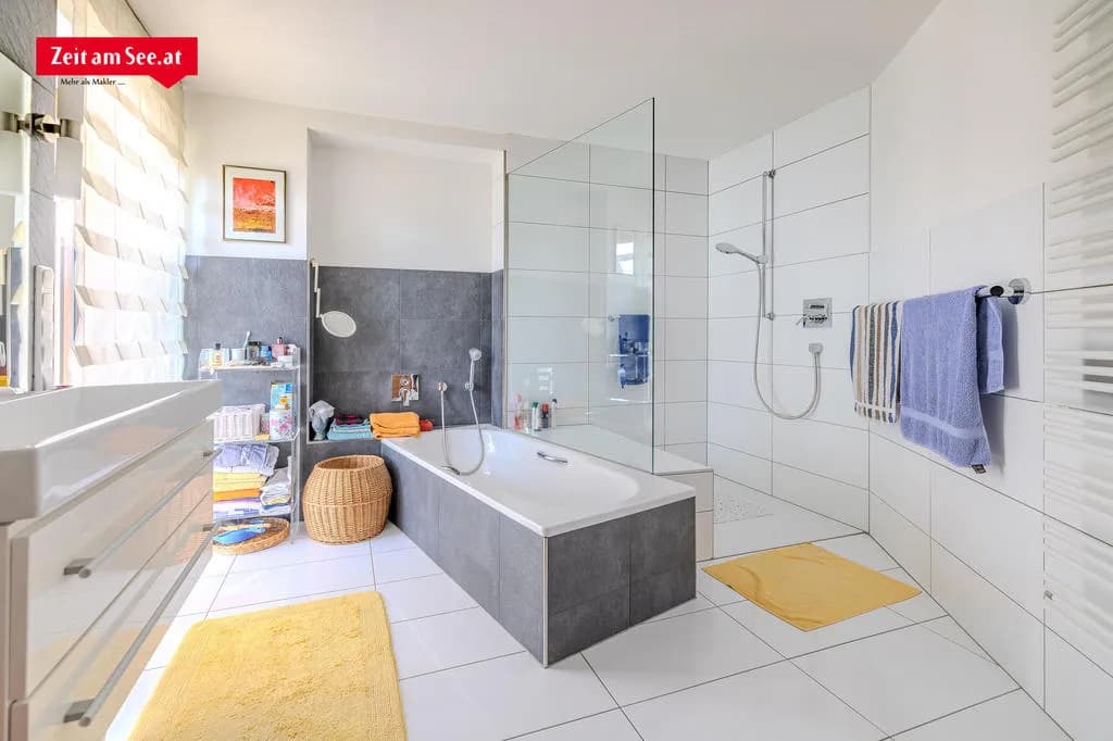 Haus kaufen in Vöcklabruck – 255 m², € 650.000 – Bild 10 von 14