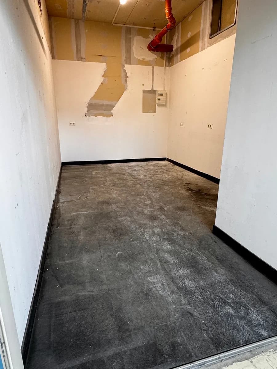 Gewerbeimmobilie mieten in Mödling – 374 m², € 4.800 – Bild 9 von 9