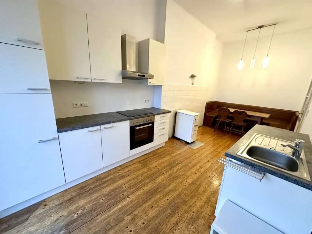3-Zimmer-Wohnung mieten in Graz – 104 m², € 1.100 – Bild 2 von 12