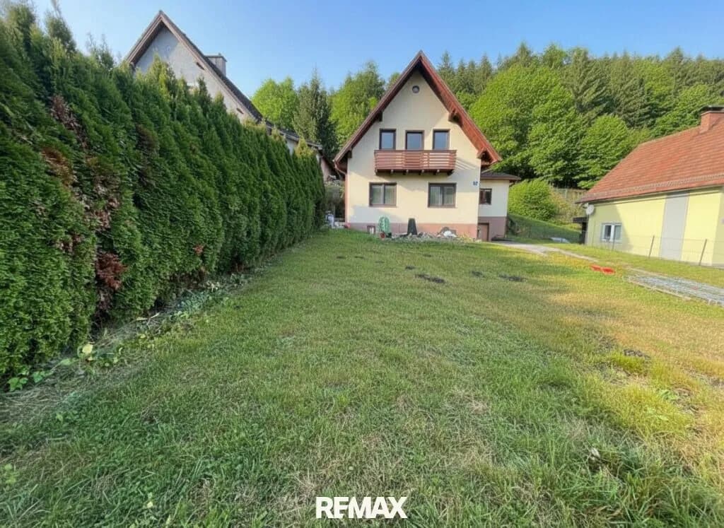 7-Zimmer-Haus kaufen in Neunkirchen – 146 m², € 199.000