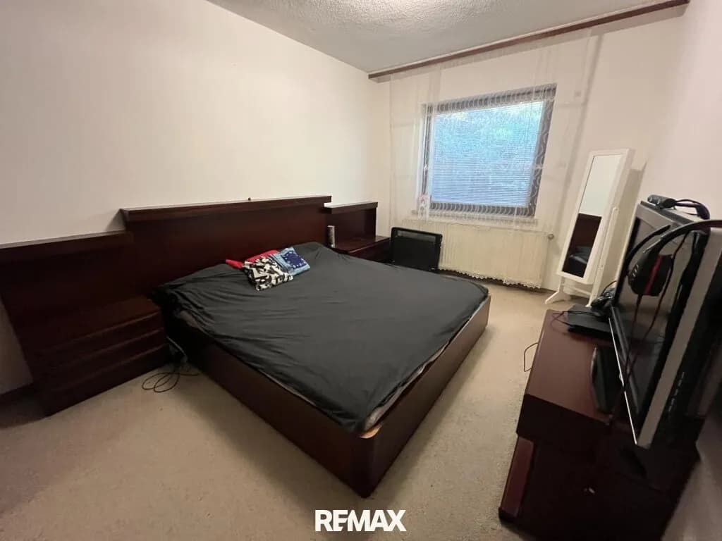 7-Zimmer-Haus kaufen in Neunkirchen – 146 m², € 199.000 – Bild 6 von 39