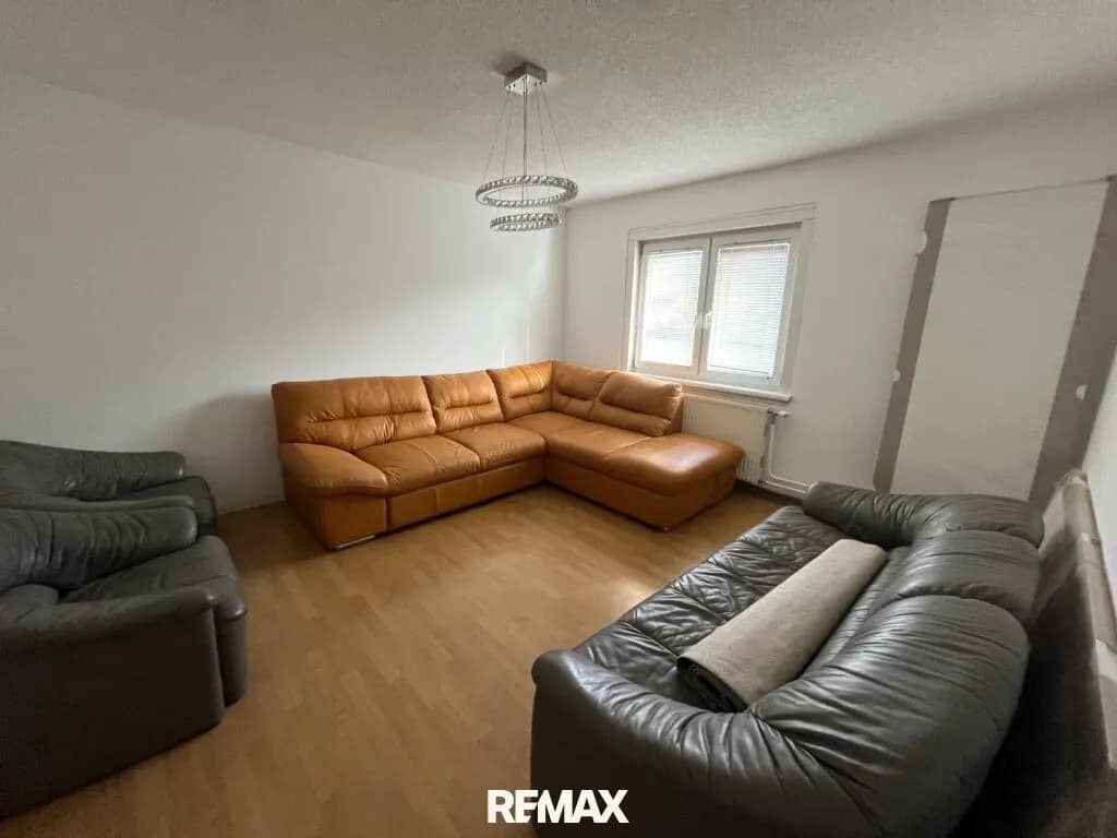 7-Zimmer-Haus kaufen in Neunkirchen – 146 m², € 199.000 – Bild 15 von 39