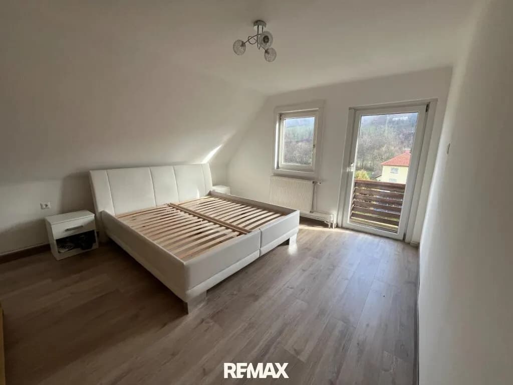 7-Zimmer-Haus kaufen in Neunkirchen – 146 m², € 199.000 – Bild 18 von 39