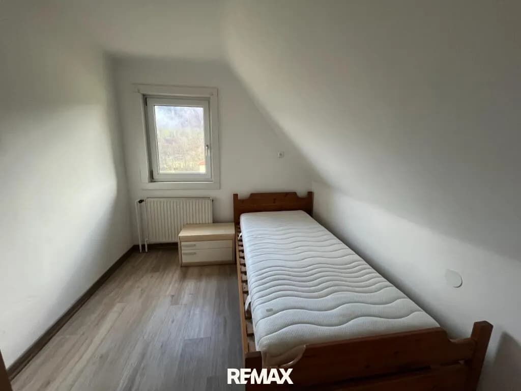 7-Zimmer-Haus kaufen in Neunkirchen – 146 m², € 199.000 – Bild 19 von 39