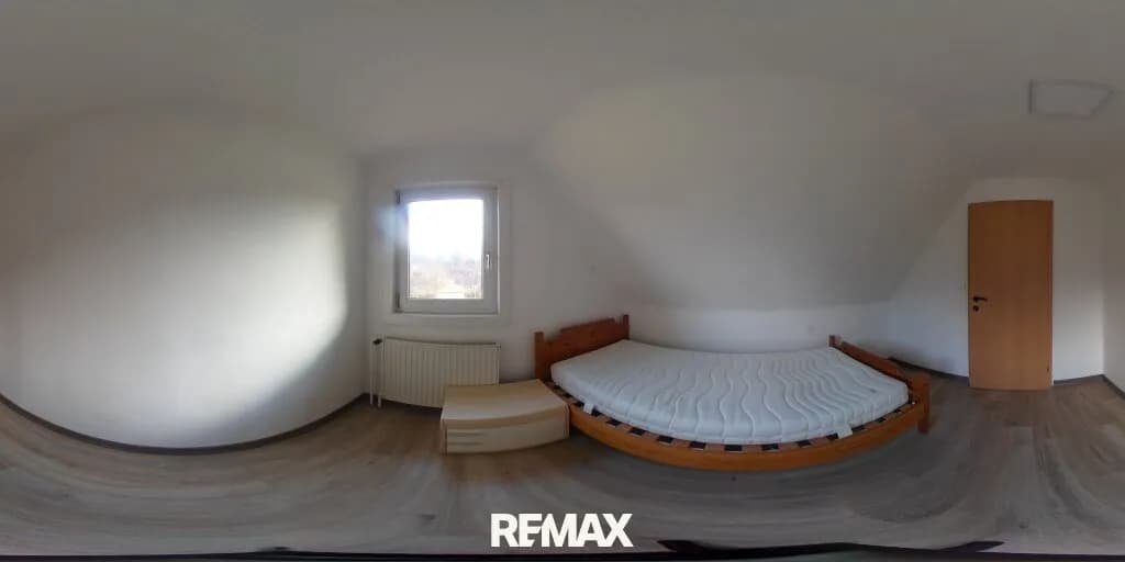7-Zimmer-Haus kaufen in Neunkirchen – 146 m², € 199.000 – Bild 36 von 39