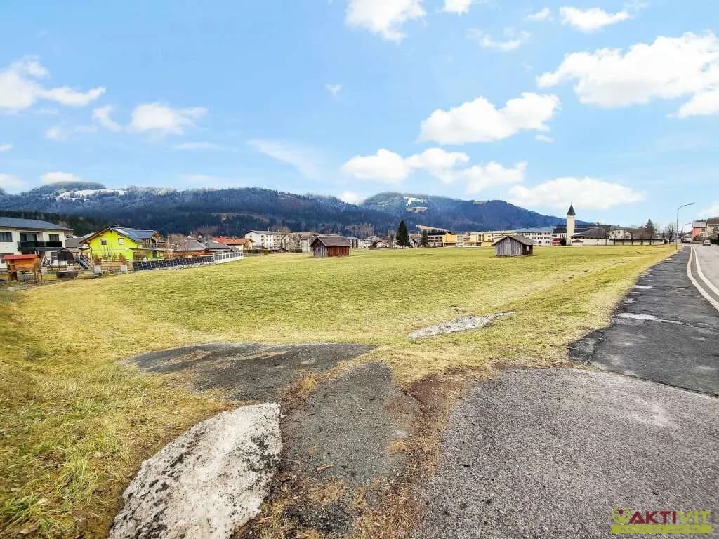 Grundstück kaufen in Hermagor – 10 779 m², € 595.000